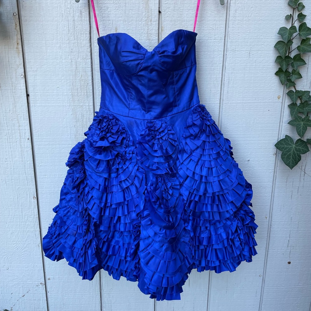 Betsey Johnson dress
